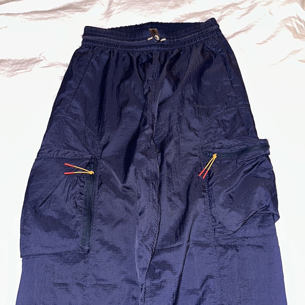 Outdoor Voices windbreaker pants
